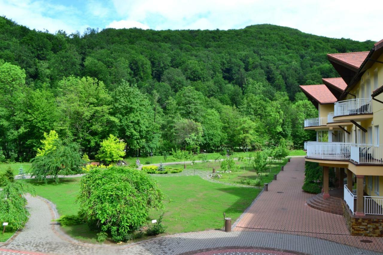 Belle Royalle Lisarnya Exterior foto